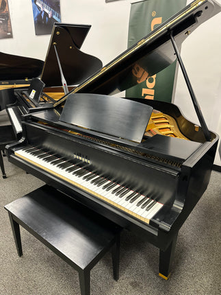 Used Yamaha GH1 baby grand Polished Ebony