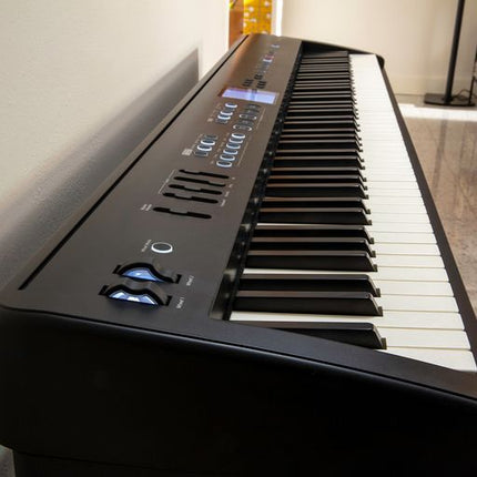 Roland FP-E50 Digital Piano