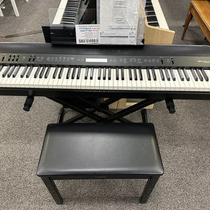 Used Roland FP90X Stage Piano