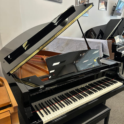 Used Yamaha C3X Grand Piano 6'1" like new!