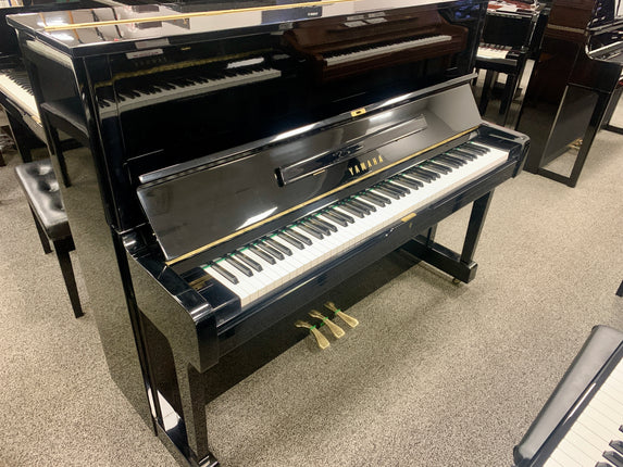 Used Yamaha U1A Polished Ebony Refurbished!