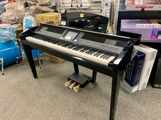 Used Yamaha CVP-509 Digital Piano