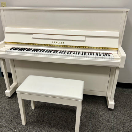 Used Yamaha b3 PW. Polished White