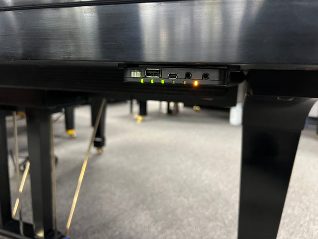 Used Kawai KG1D Baby Grand W/QRS PNO3 WIFI Player system.