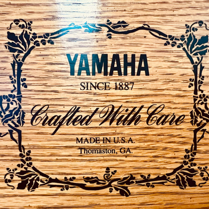 Used Yamaha M500 Oak console with bench